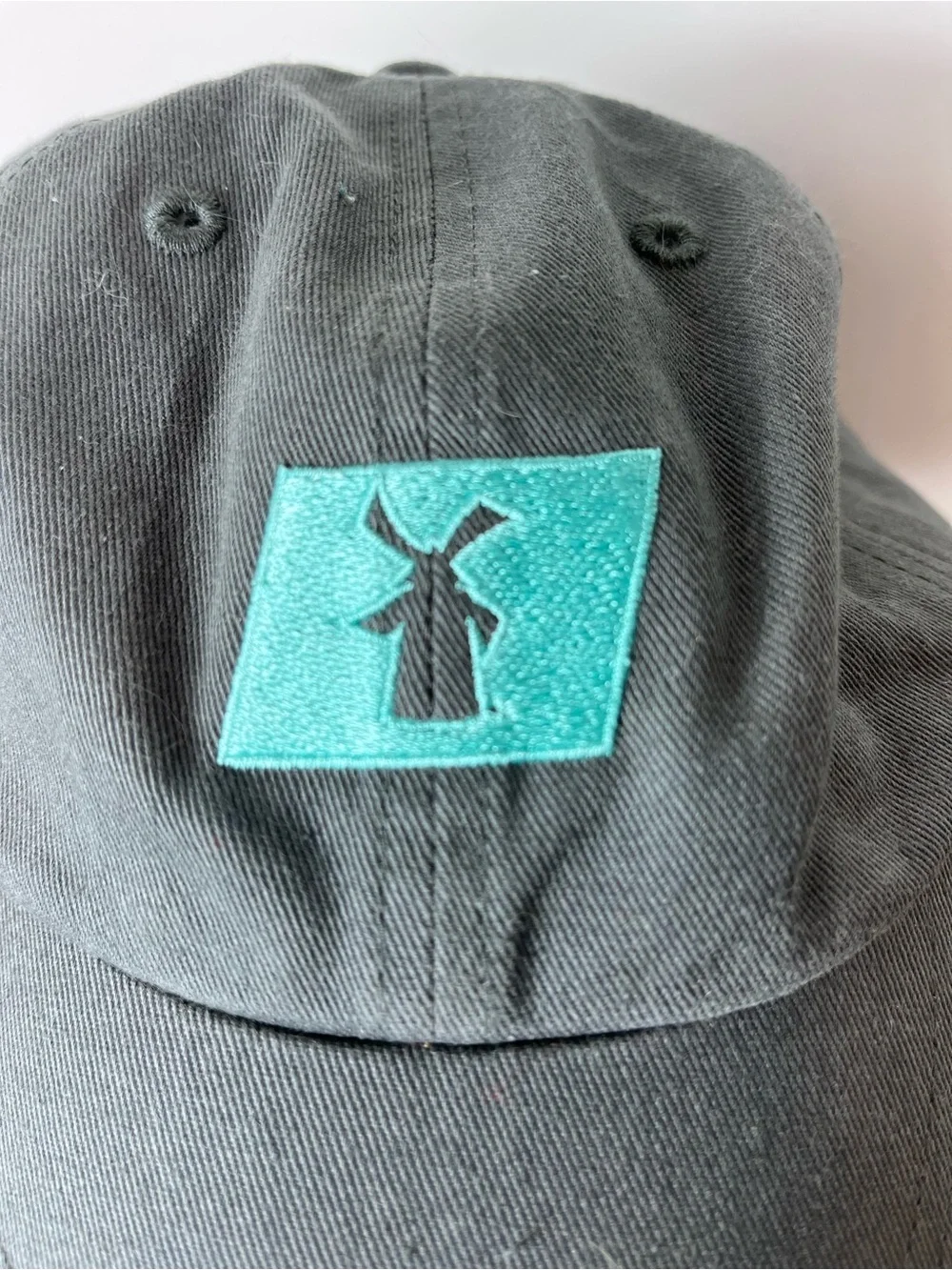 Dutch Bros Coffee Cheers To‎ The Wiseman Gray Adjustable Hat Oregon PNW Unisex
